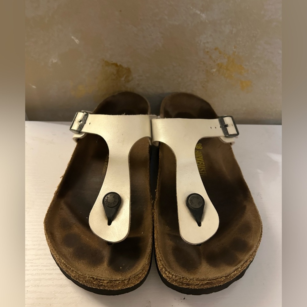 Birkenstock Cream Leather Sandals